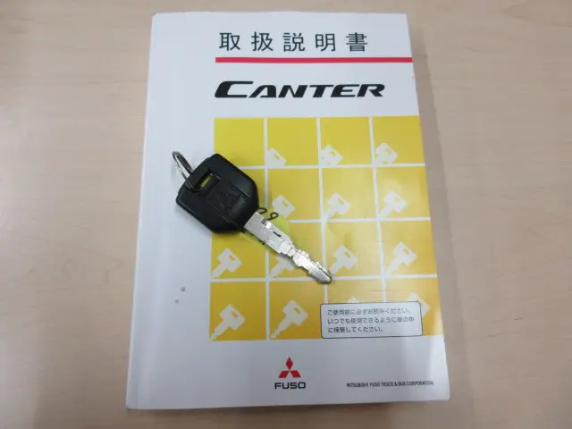 三菱 キャンター TPG-FBA20(2WD)の写真5