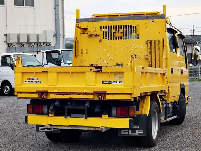 いすゞ エルフ TPG-NJR85AD(2WD)の写真3