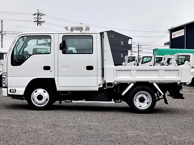 いすゞ エルフ TPG-NJR85AD(2WD)の写真9