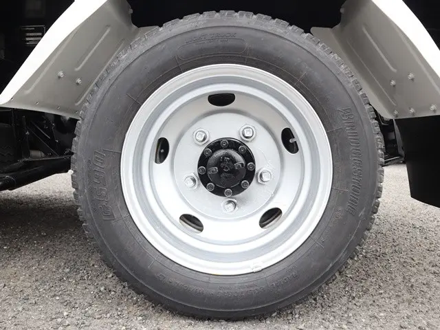いすゞ エルフ TPG-NJR85AD(2WD)の写真28