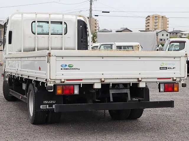 いすゞ エルフ 2RG-NPR88AR(2WD)の写真2