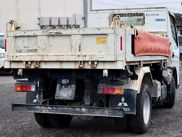 三菱 キャンター TPG-FBA50(2WD)の写真3