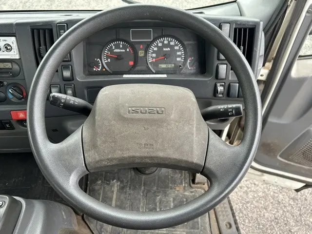 いすゞ エルフ TKG-NPR85YN(2WD)の写真4