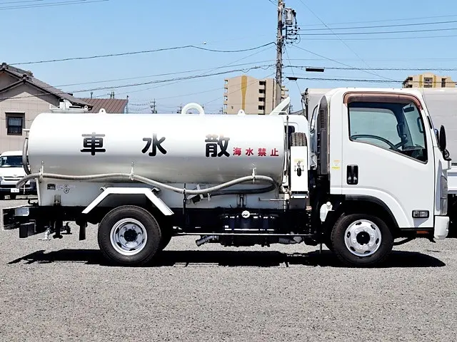 いすゞ エルフ TKG-NPR85YN(2WD)の写真8