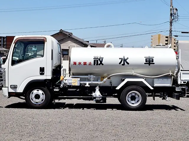 いすゞ エルフ TKG-NPR85YN(2WD)の写真9