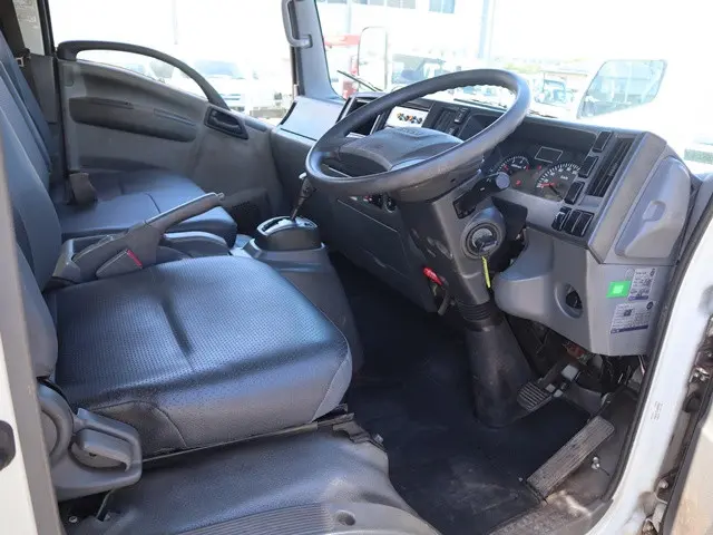 いすゞ エルフ TKG-NPR85YN(2WD)の写真33