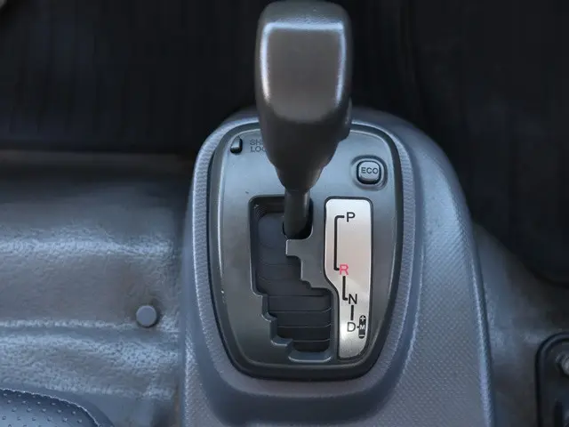 いすゞ エルフ TKG-NPR85YN(2WD)の写真38
