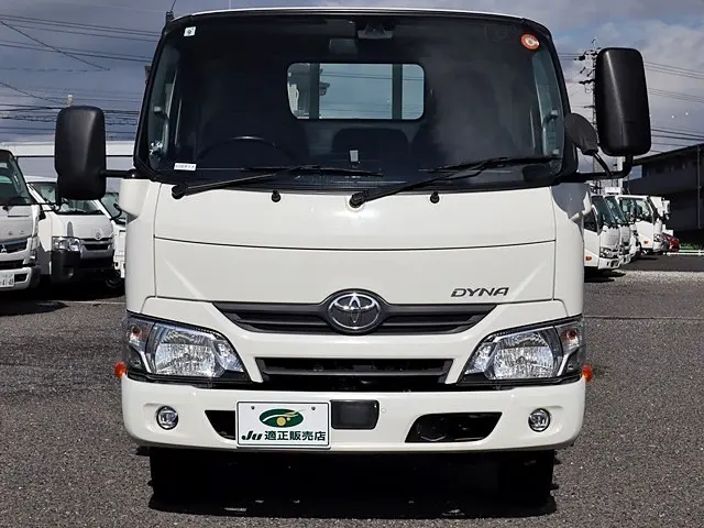 トヨタ ダイナ TPG-XZC605(2WD)の写真3