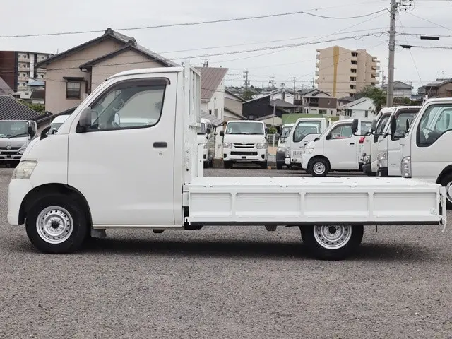 トヨタ タウンエーストラック ABF-S402U(2WD)の写真13