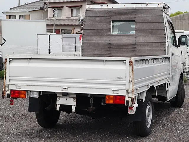 トヨタ ライトエーストラック DBF-S402U(2WD)の写真3