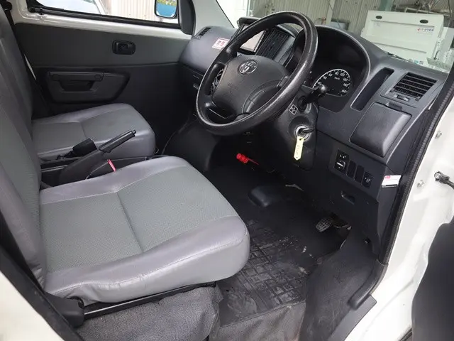 トヨタ ライトエーストラック DBF-S402U(2WD)の写真29