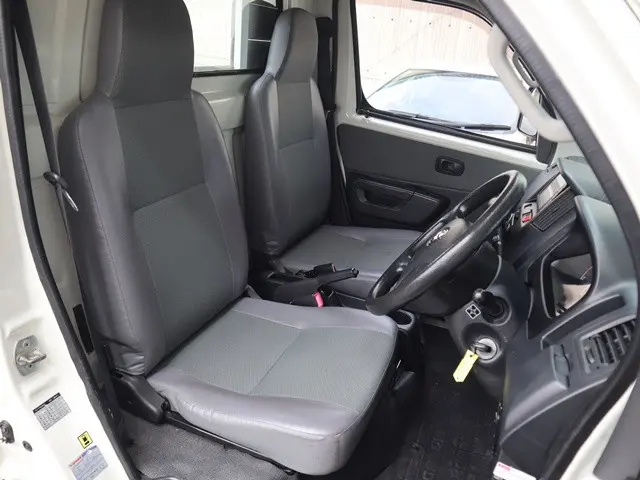 トヨタ ライトエーストラック DBF-S402U(2WD)の写真30