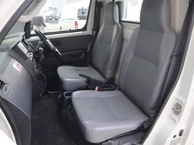 トヨタ ライトエーストラック DBF-S402U(2WD)の写真32