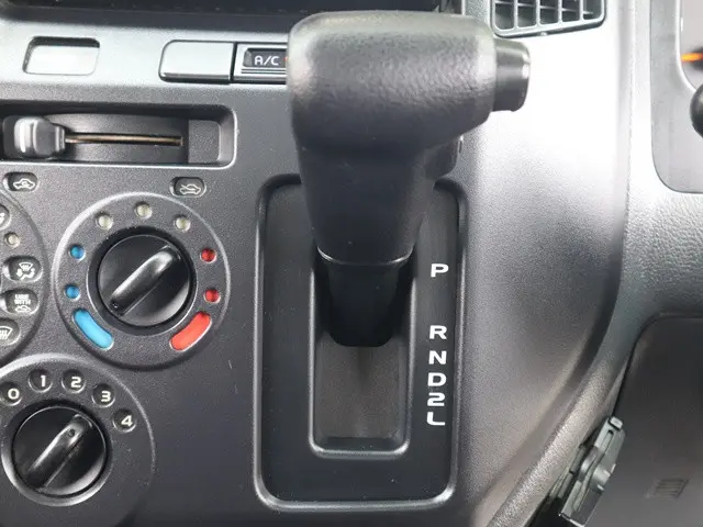 トヨタ ライトエーストラック DBF-S402U(2WD)の写真34