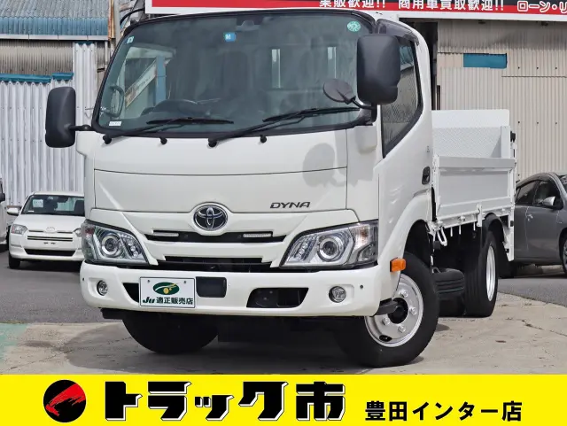 トヨタ ダイナ 2RG-XZC605(2WD)の写真1