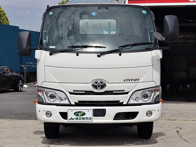 トヨタ ダイナ 2RG-XZC605(2WD)の写真3