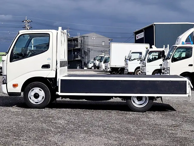 トヨタ ダイナ TKG-XZC605(2WD)の写真13
