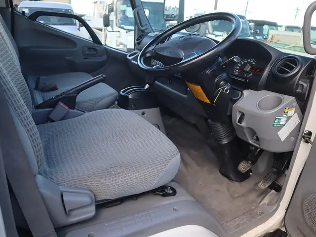 トヨタ ダイナ TKG-XZC605(2WD)の写真30