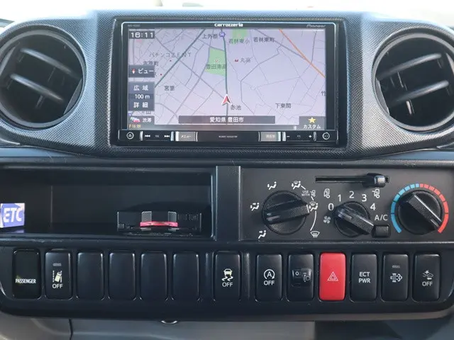 トヨタ ダイナ TKG-XZC605(2WD)の写真36