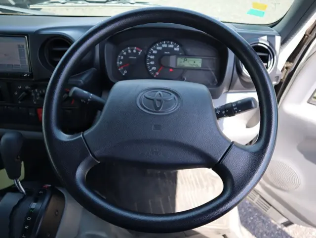 トヨタ ダイナ ABF-TRY220(2WD)の写真4