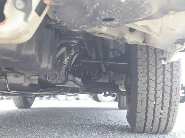 トヨタ ハイエースバン QDF-GDH206V(4WD)の写真25
