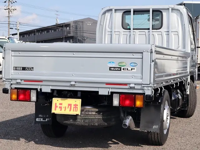 いすゞ エルフ TKG-NHR85A(2WD)の写真5