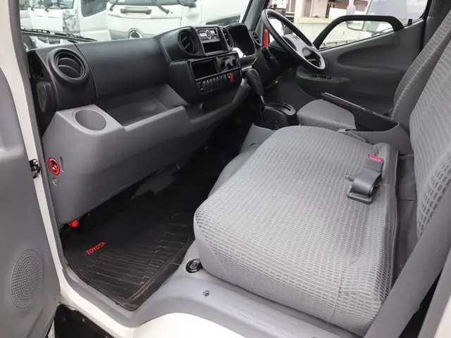 トヨタ ダイナ ABF-TRY220(2WD)の写真31