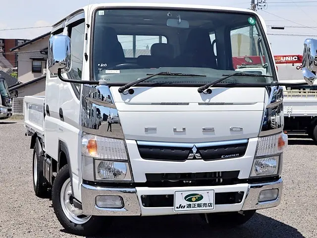 三菱 キャンター TPG-FBA00(2WD)の写真4