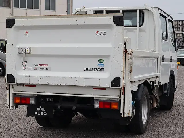 三菱 キャンター TPG-FDA00(4WD)の写真3
