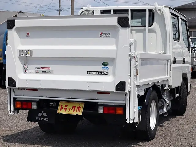 三菱 キャンター TPG-FDA00(4WD)の写真5