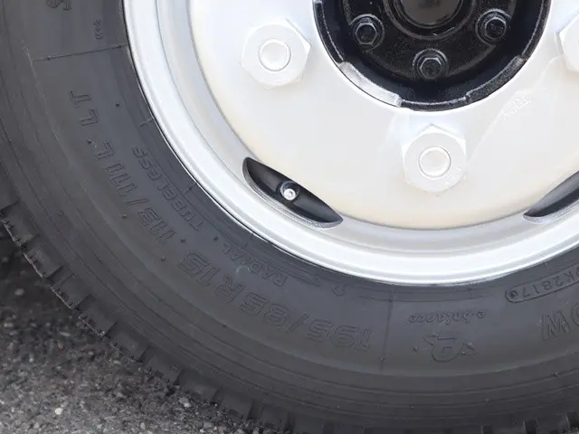 三菱 キャンター TPG-FDA00(4WD)の写真23