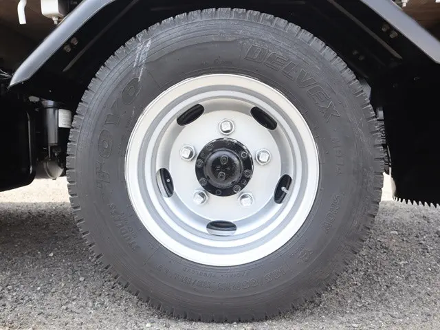 三菱 キャンター TPG-FDA00(4WD)の写真28