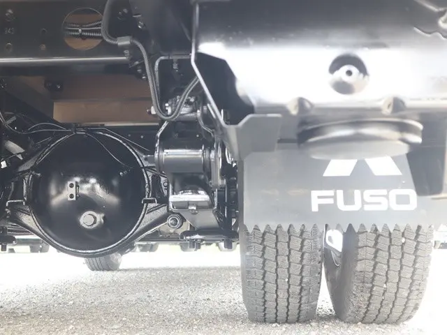 三菱 キャンター TPG-FDA00(4WD)の写真30