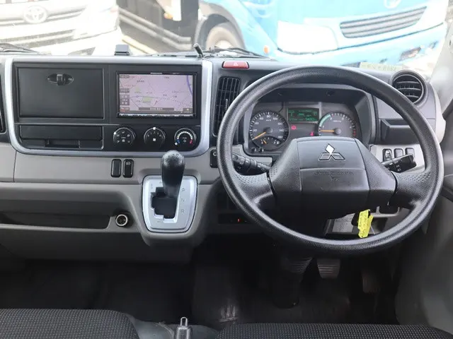 三菱 キャンター TPG-FDA00(4WD)の写真40