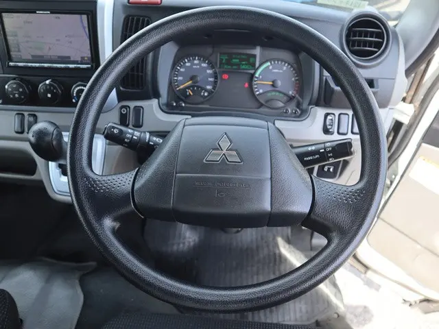 三菱 キャンター TPG-FDA00(4WD)の写真41