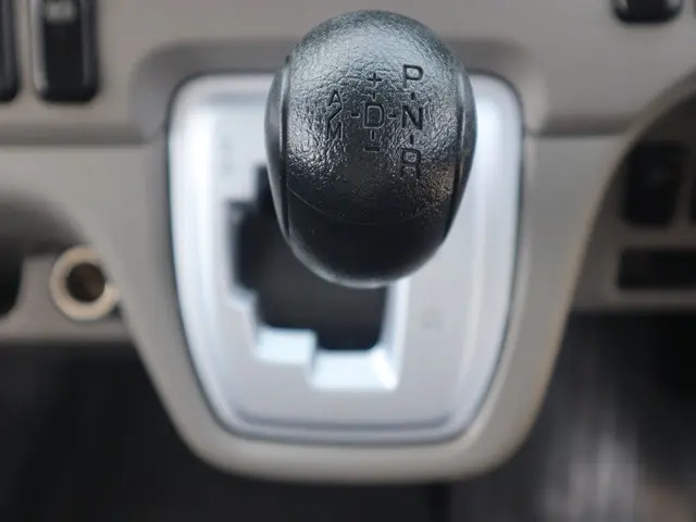 三菱 キャンター TPG-FDA00(4WD)の写真42