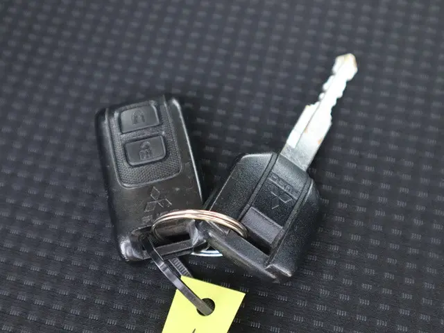 三菱 キャンター 2RG-FBA20の写真38