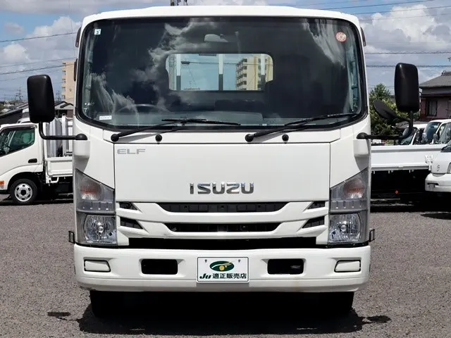 いすゞ エルフ TRG-NPR85AR(2WD)の写真3