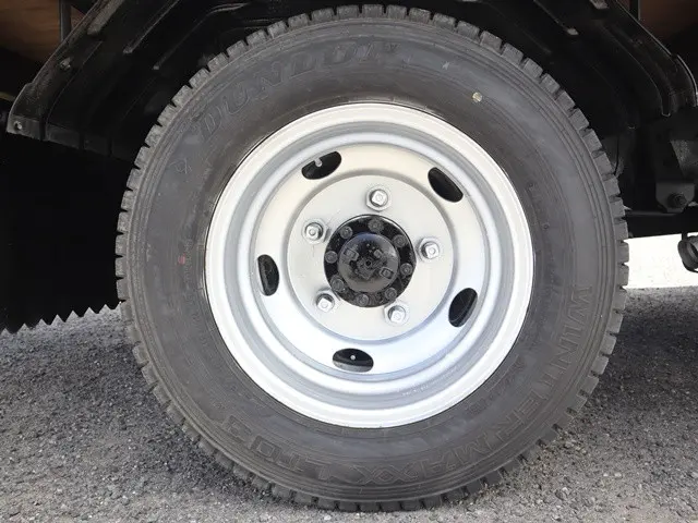 いすゞ エルフ TRG-NPR85AR(2WD)の写真31