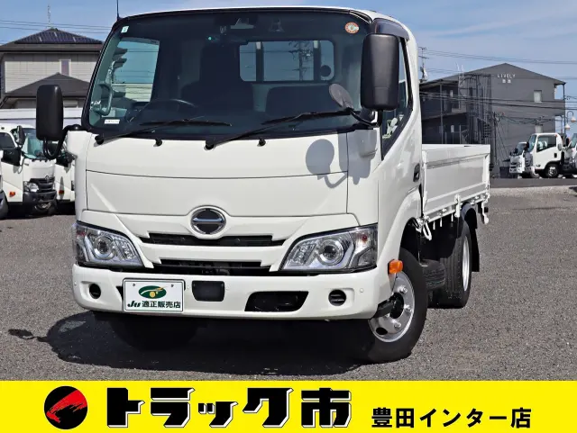 日野 デュトロ 2RG-XZC605M(2WD)の写真1