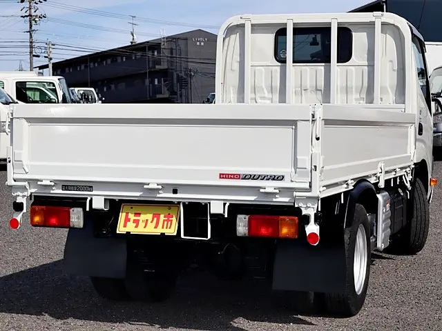 日野 デュトロ 2RG-XZC605M(2WD)の写真5