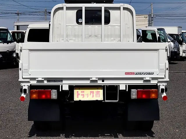 日野 デュトロ 2RG-XZC605M(2WD)の写真6