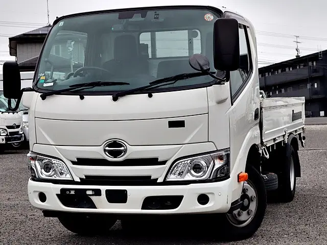 日野 デュトロ 2RG-XZC605M(2WD)の写真1