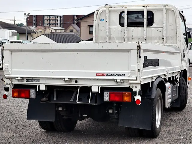 日野 デュトロ 2RG-XZC605M(2WD)の写真3