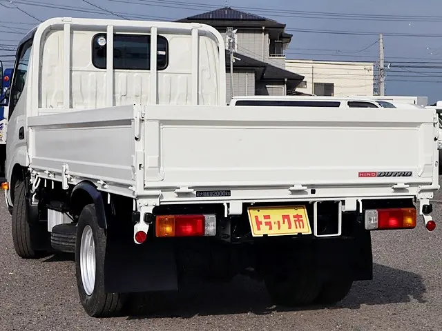 日野 デュトロ 2RG-XZC605M(2WD)の写真7