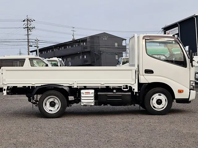 日野 デュトロ 2RG-XZC605M(2WD)の写真8