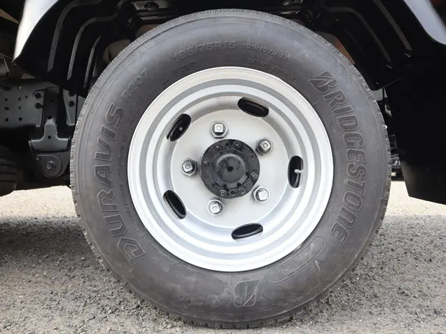 日野 デュトロ 2RG-XZC605M(2WD)の写真27