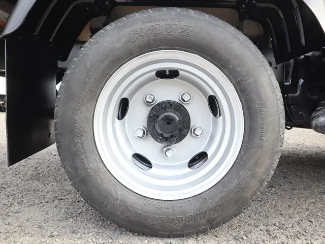 日野 デュトロ 2RG-XZC605M(2WD)の写真30