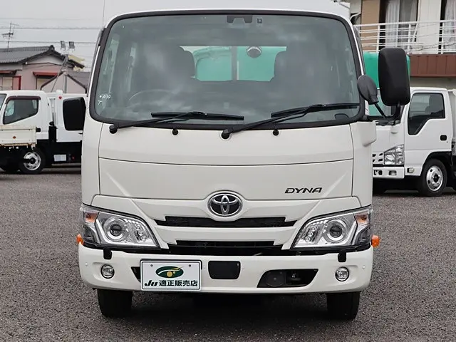 トヨタ ダイナ 2DG-GDY281(4WD)の写真3