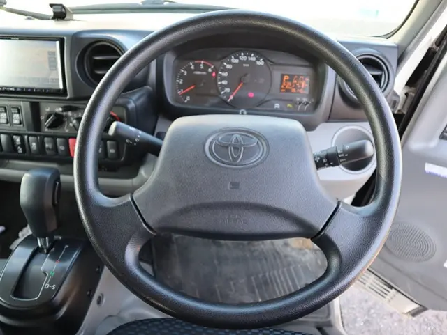 トヨタ ダイナ 2DG-GDY281(4WD)の写真4